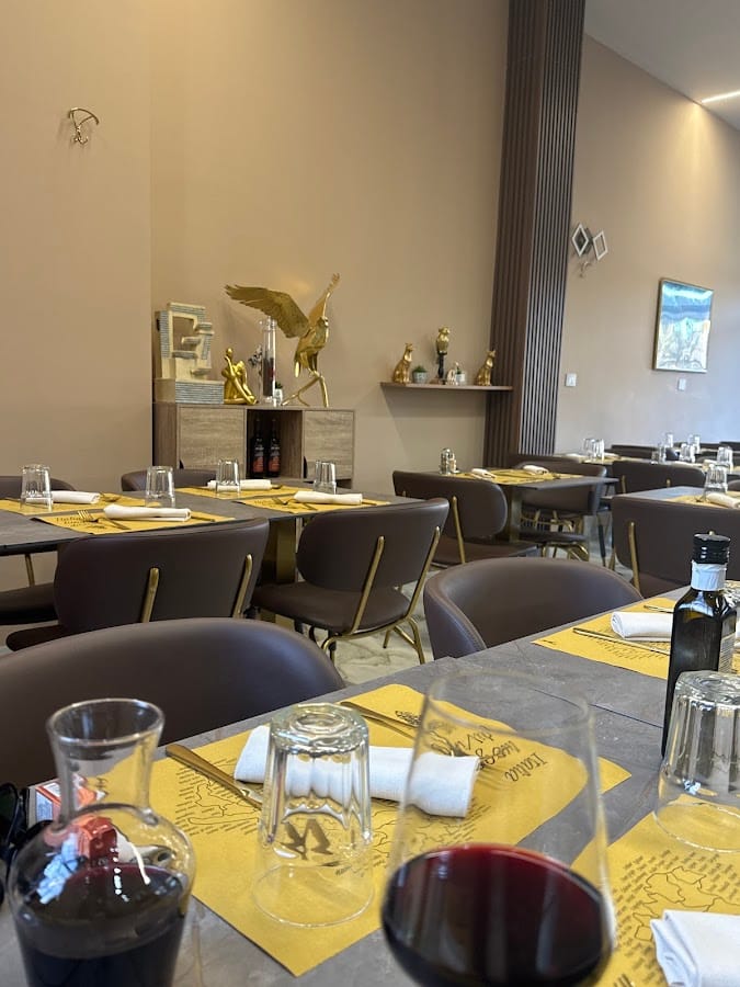 Pizza gourmet con salmone e stracciatella